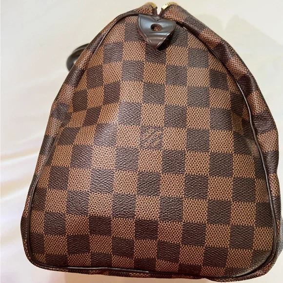 Louis Vuitton Speedy 30 - Picture 11 of 17